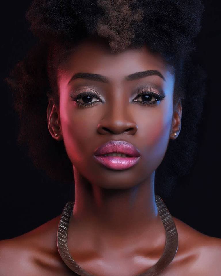 Adomaa performing live